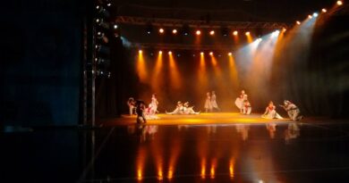 A equipe conquistou o segundo lugar na competição, garantindo acesso a Etapa Regional do Festival Escolar Dança Catarina