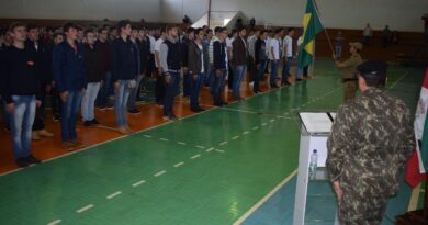 A cerimônia aconteceu no ginásio do Costa e Silva